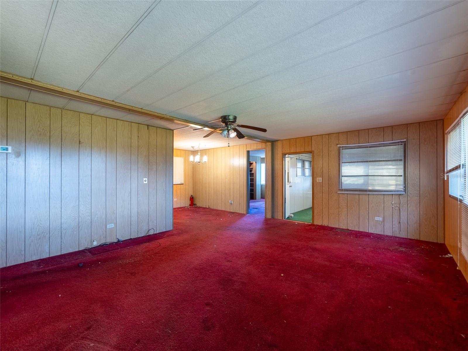 TB8401096 Property Photo