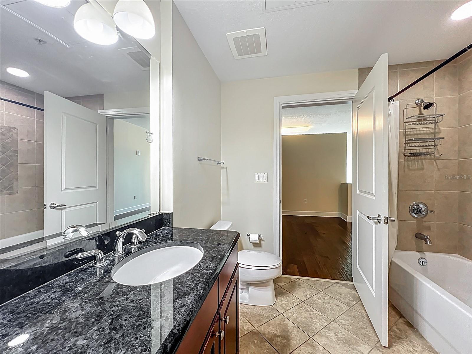 101 S EOLA DR #607, ORLANDO, FL, 32801