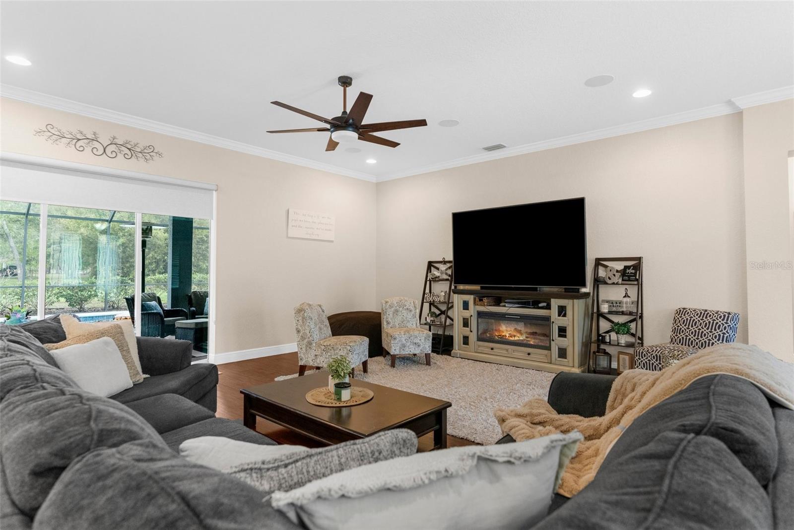 2111 MAXIMILIAN AVE, SPRING HILL, FL, 34609