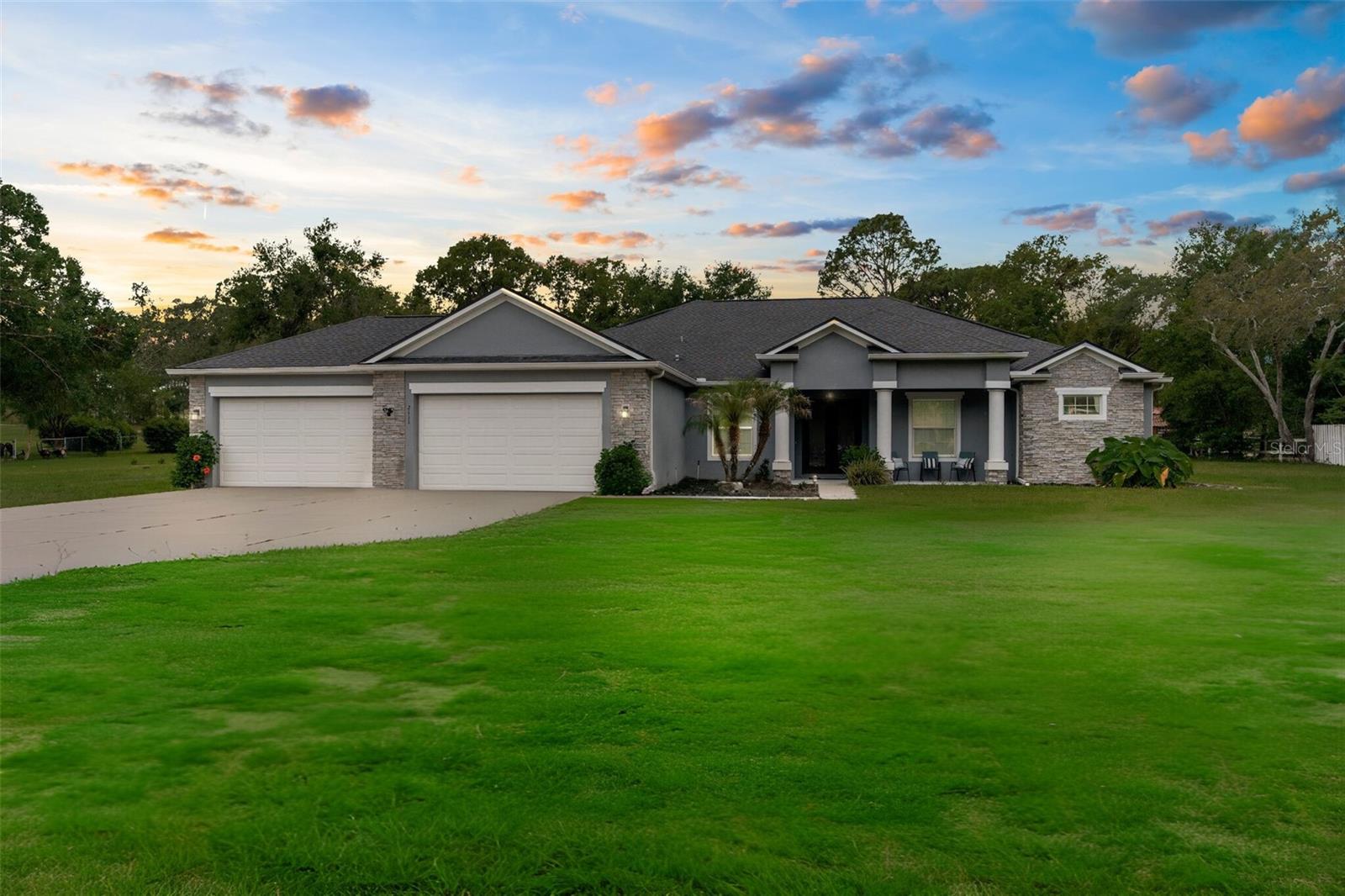 2111 MAXIMILIAN AVE, SPRING HILL, FL, 34609