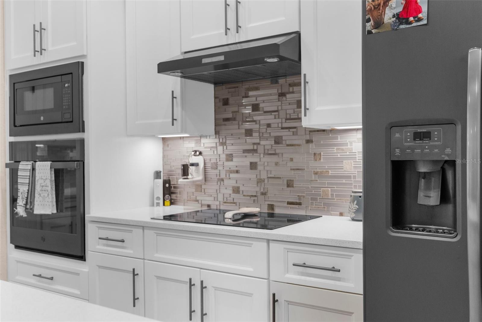 2111 MAXIMILIAN AVE, SPRING HILL, FL, 34609