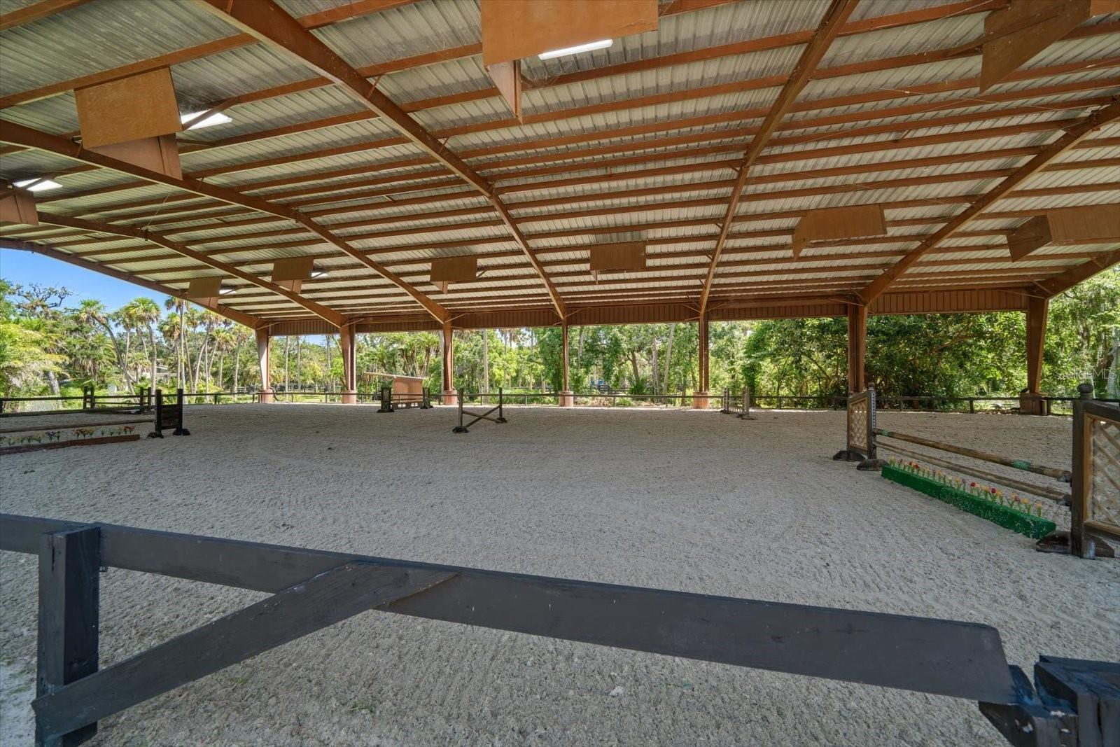 TB8401145 Property Photo