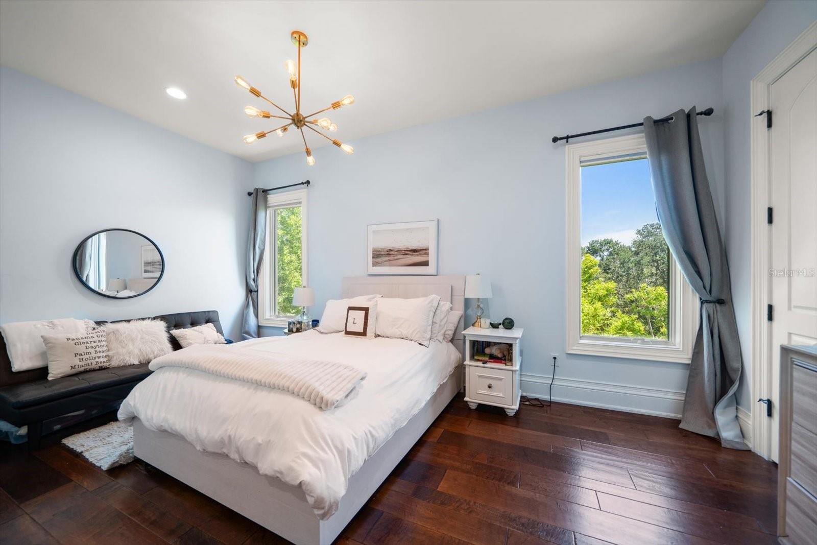 TB8401145 Property Photo