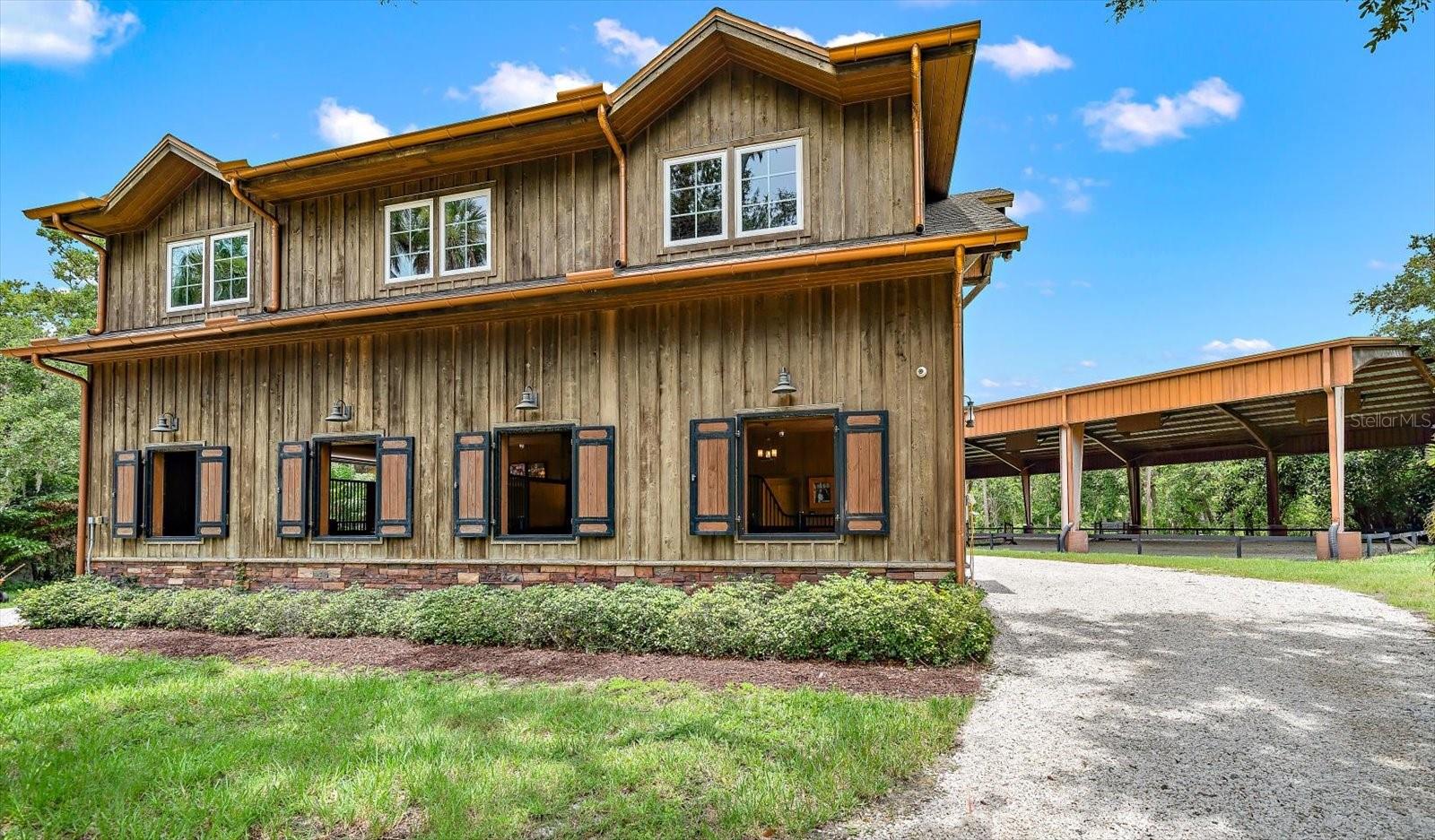 TB8401145 Property Photo