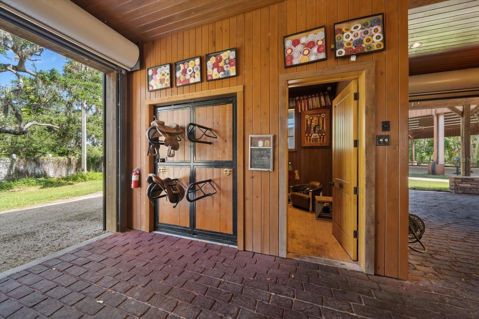 TB8401145 Property Photo