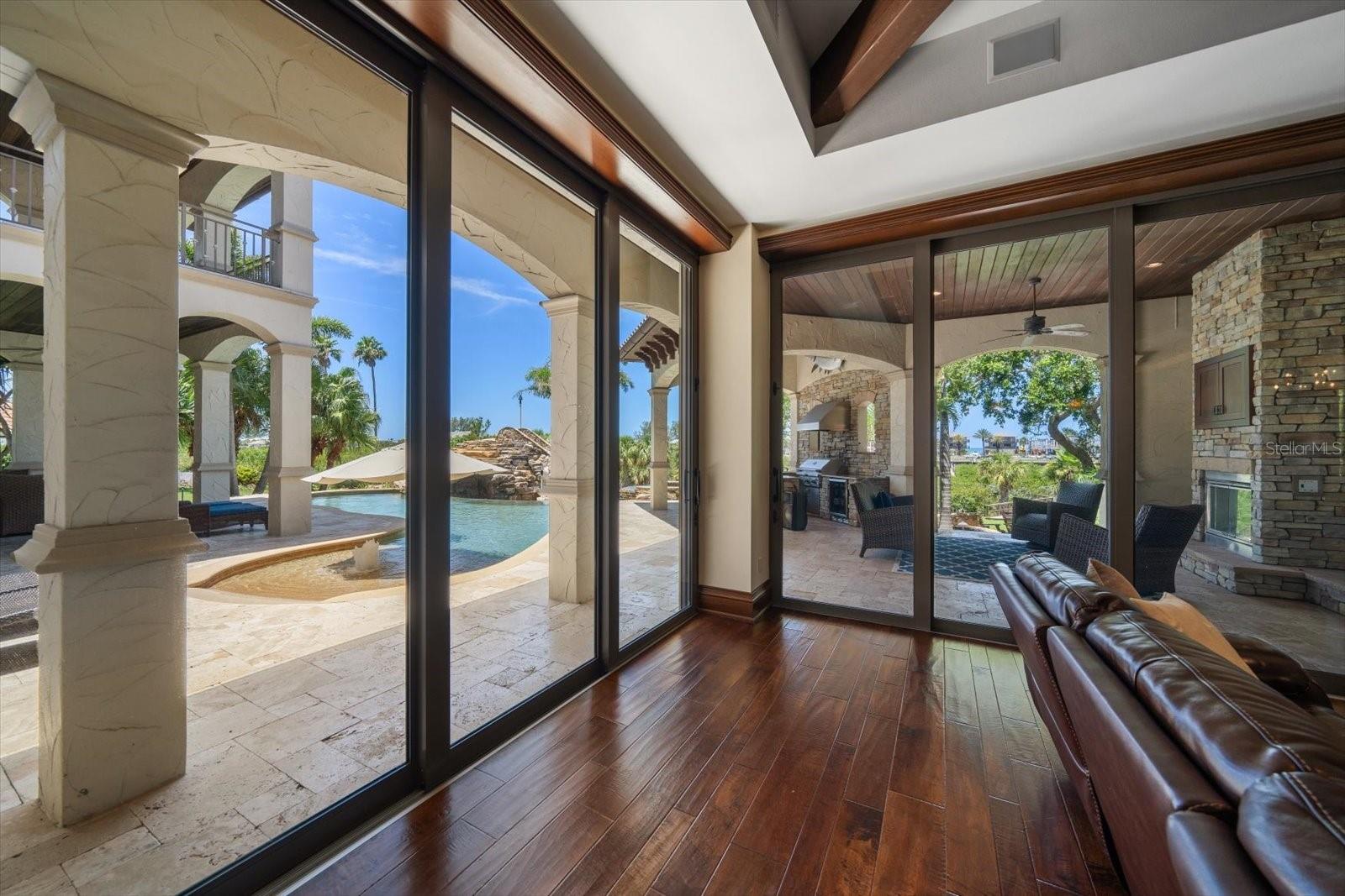 TB8401145 Property Photo