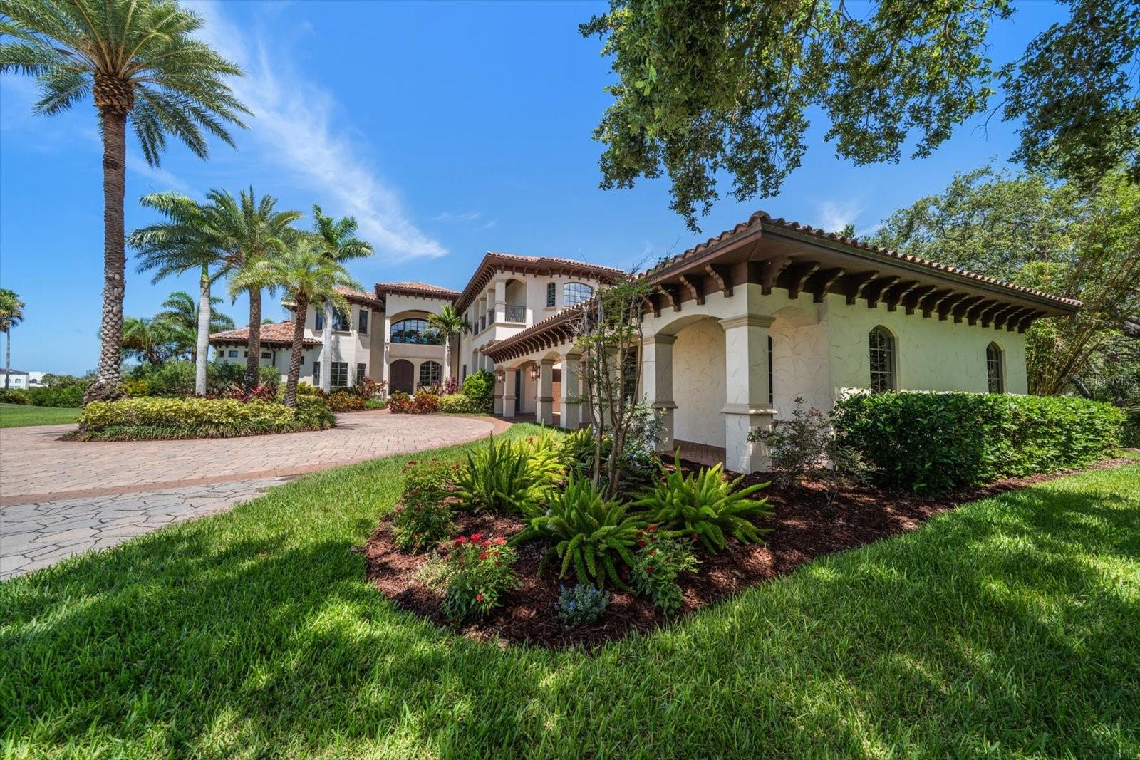 TB8401145 Property Photo