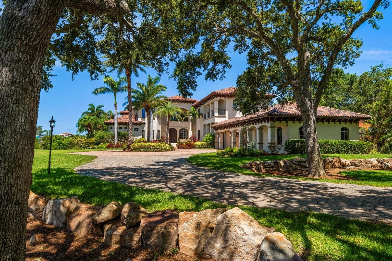 TB8401145 Property Photo