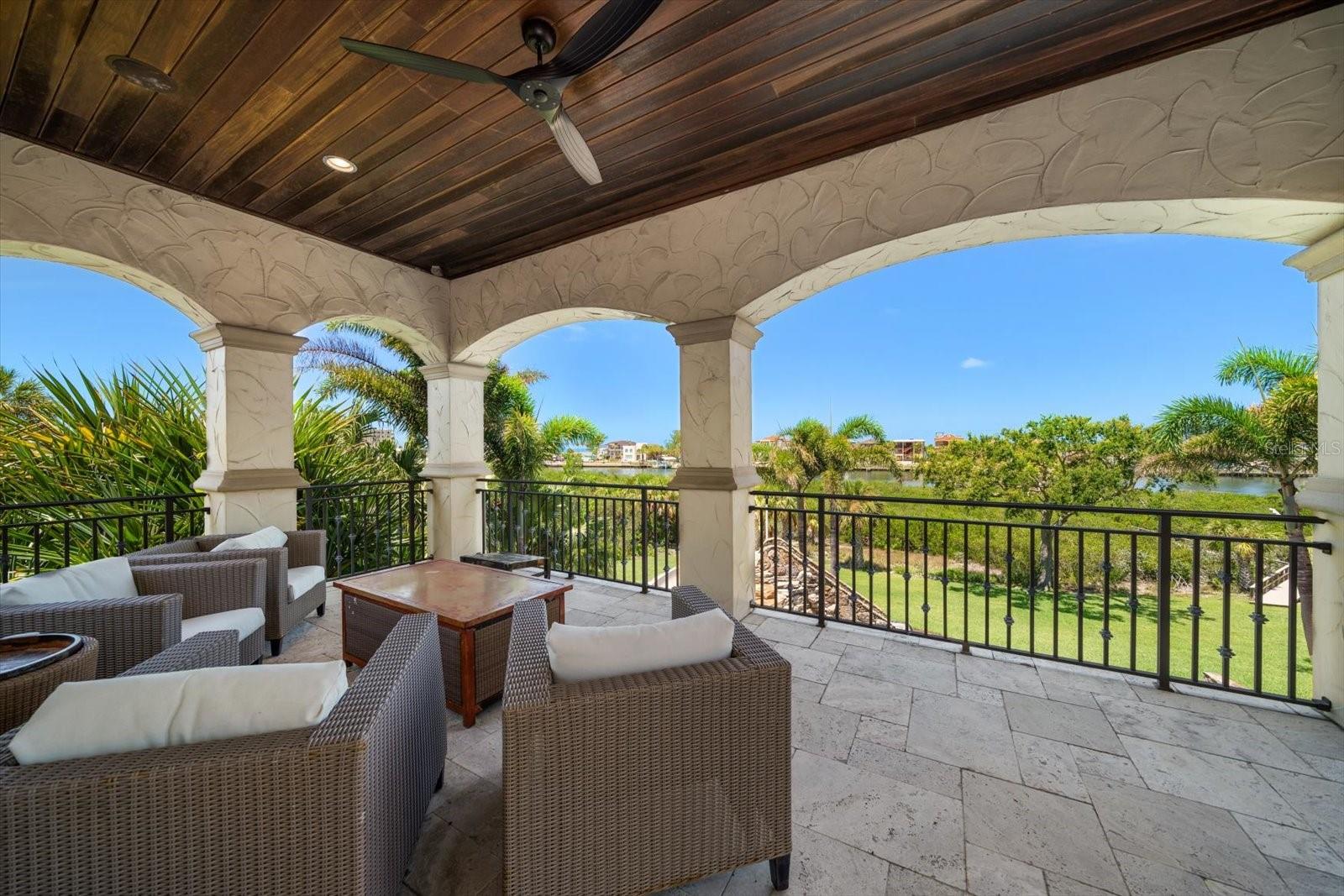 TB8401145 Property Photo