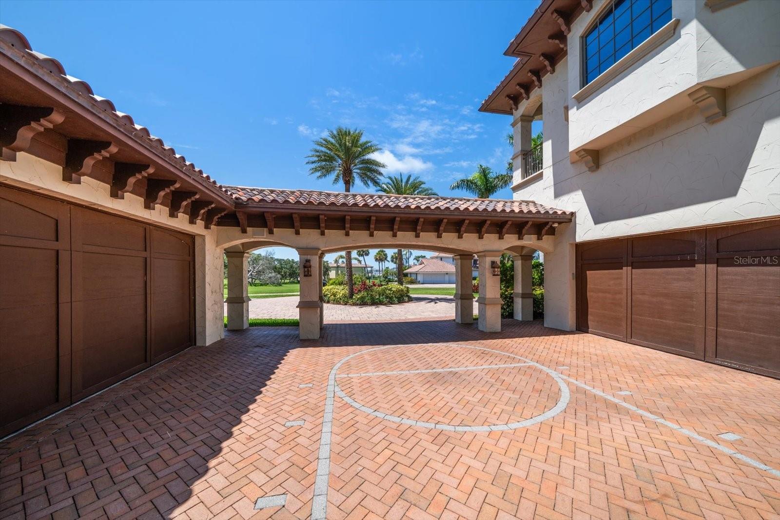 TB8401145 Property Photo