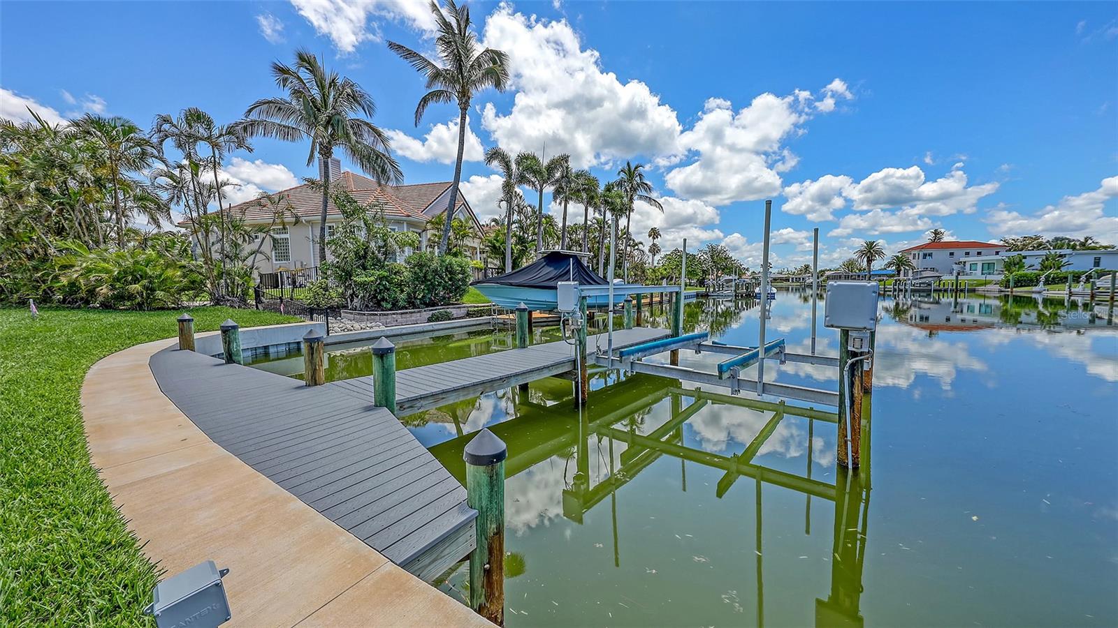 A4657152 Property Photo