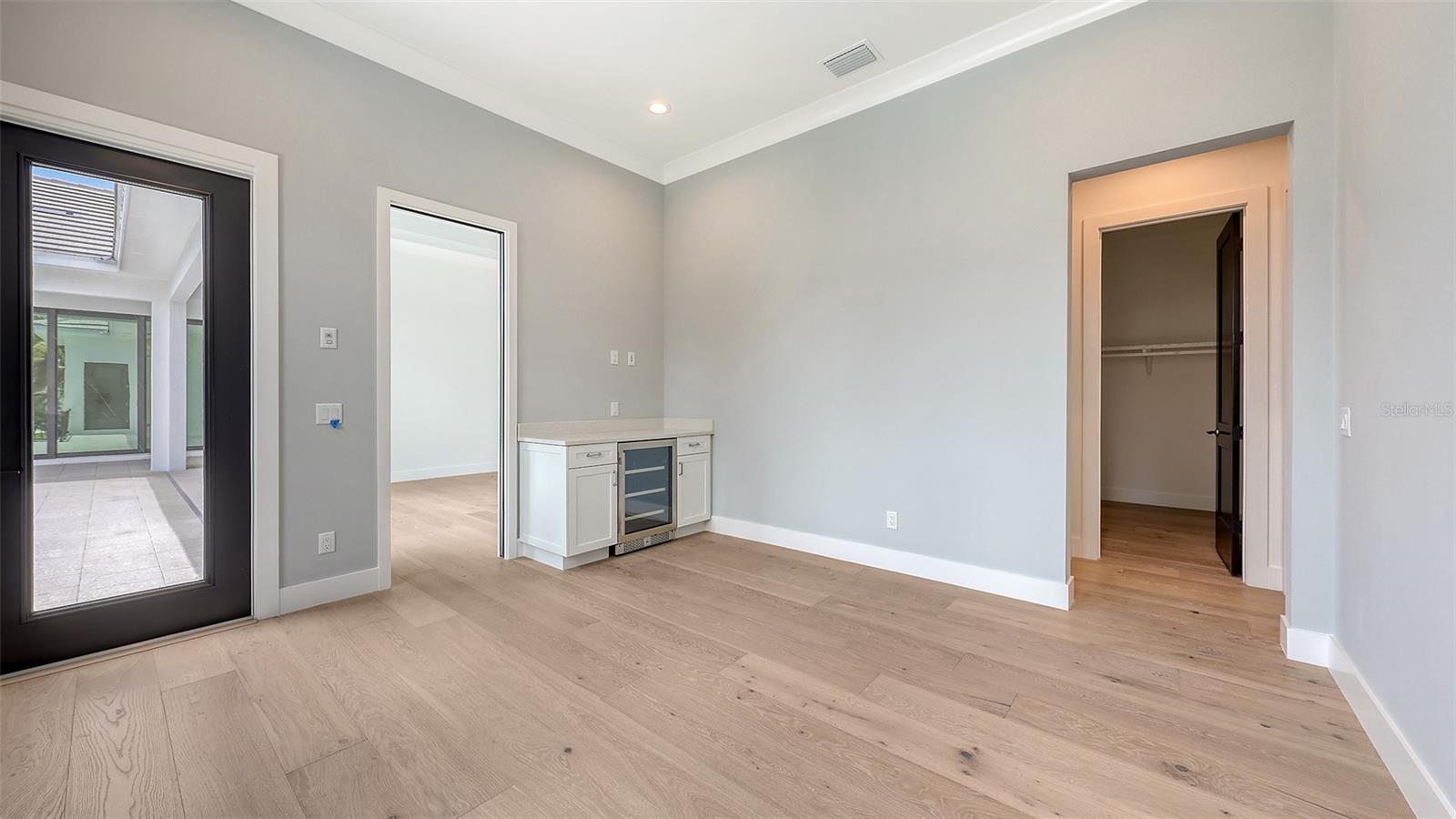 A4657152 Property Photo