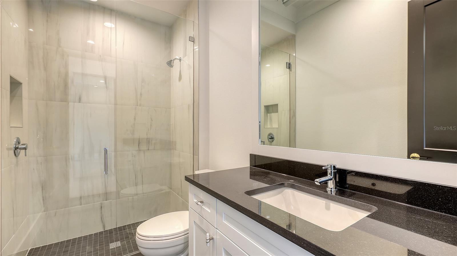 A4657152 Property Photo