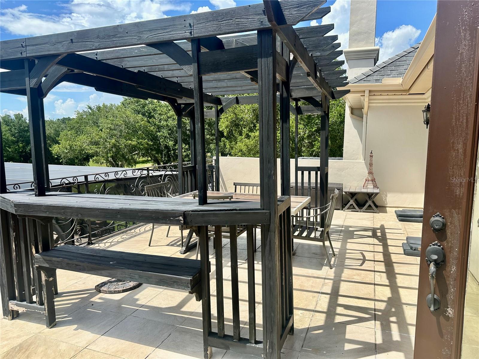 G5098859 Property Photo