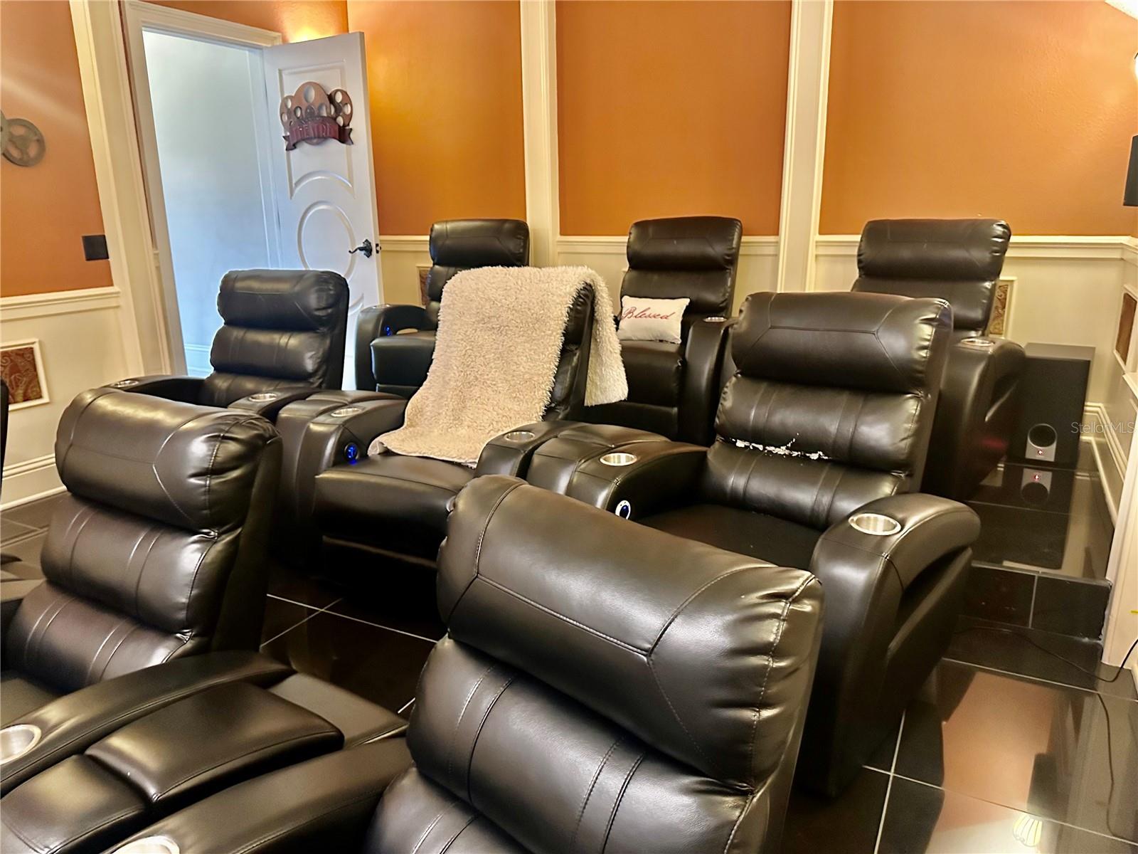 G5098859 Property Photo