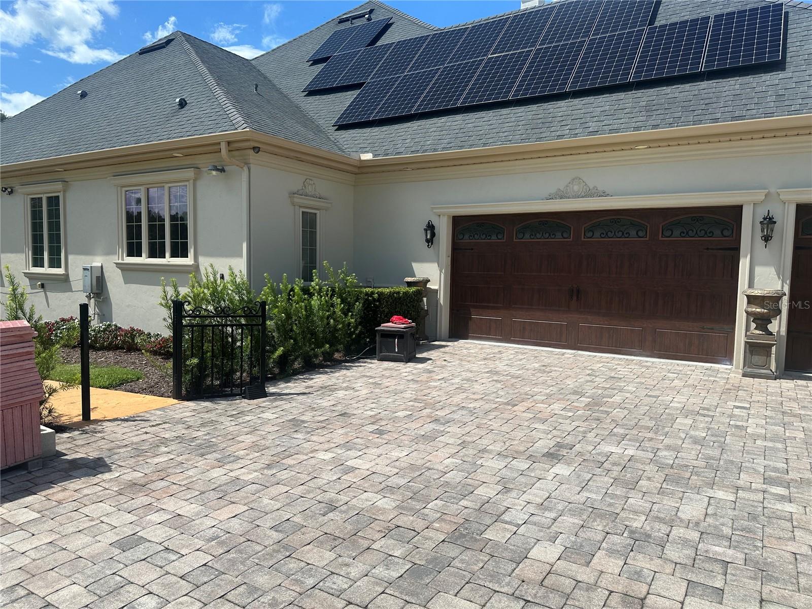 G5098859 Property Photo