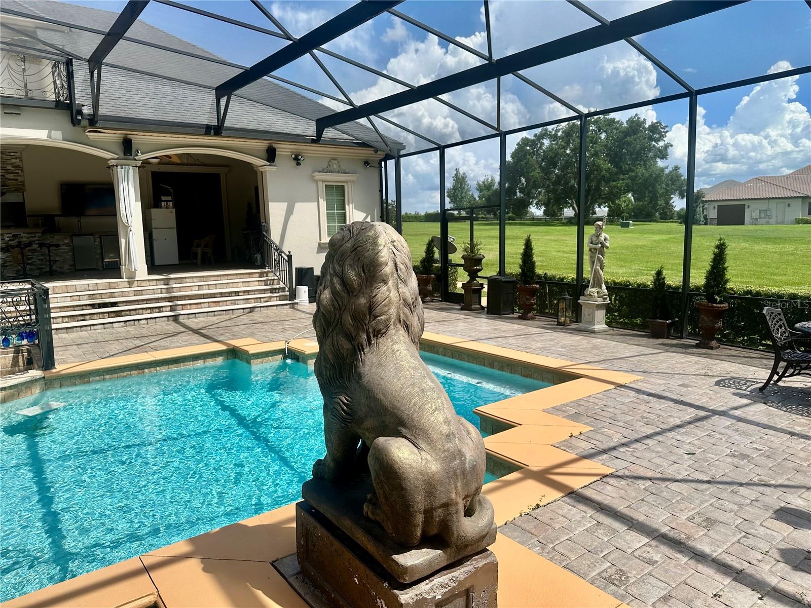 G5098859 Property Photo