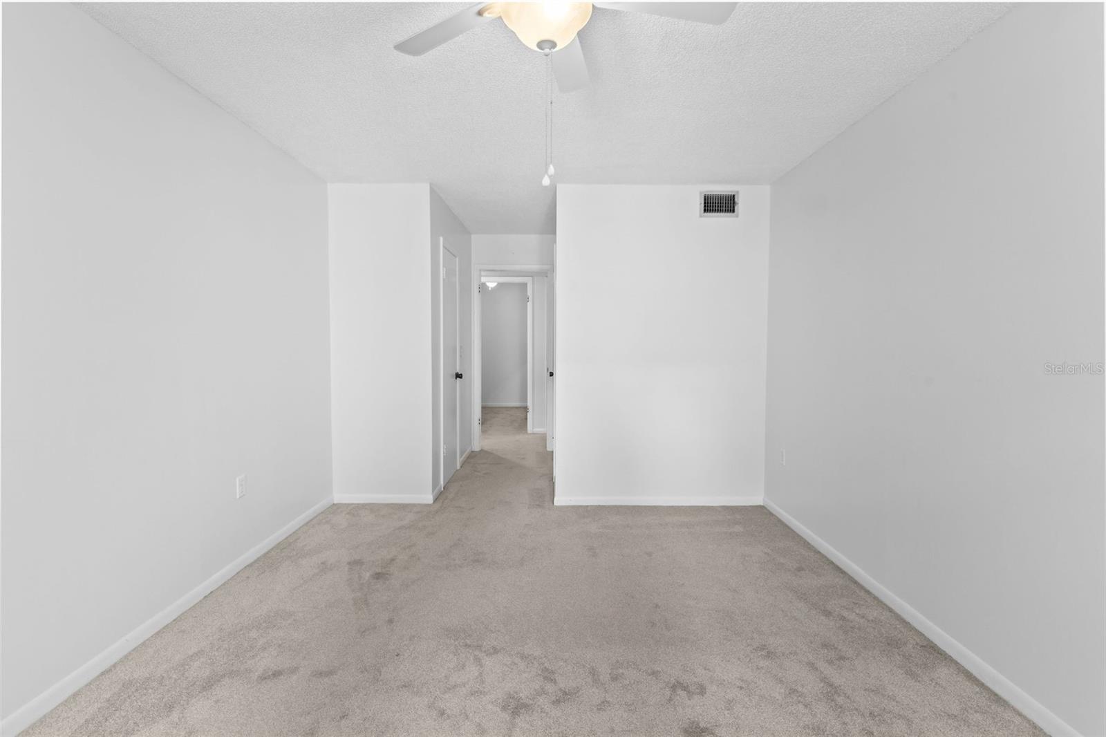 FC310837 Property Photo