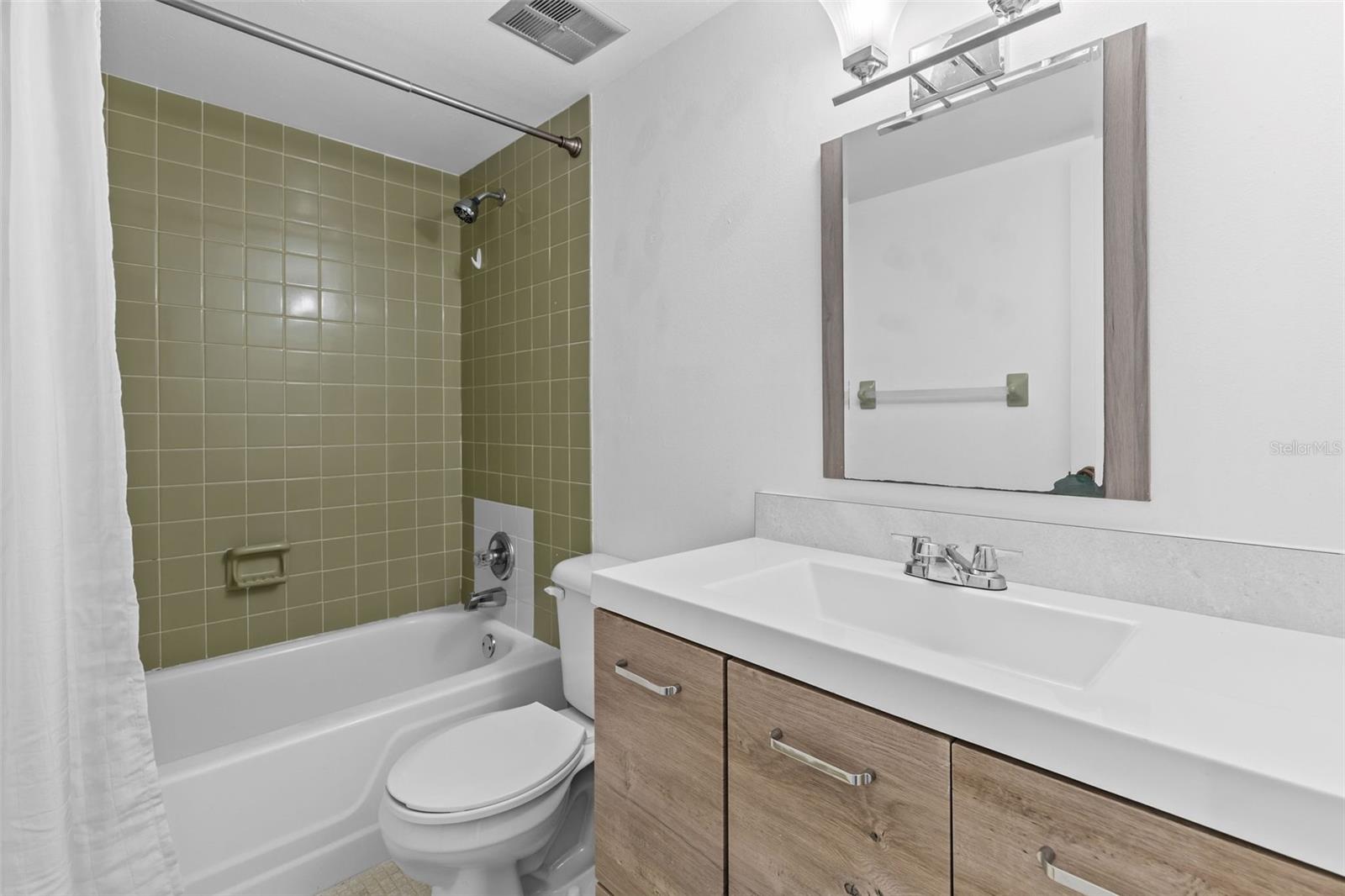 FC310837 Property Photo