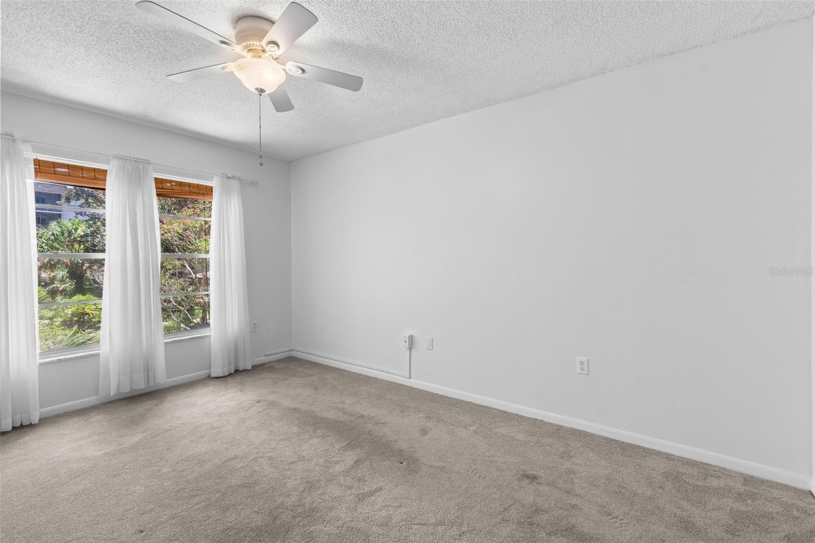 FC310837 Property Photo