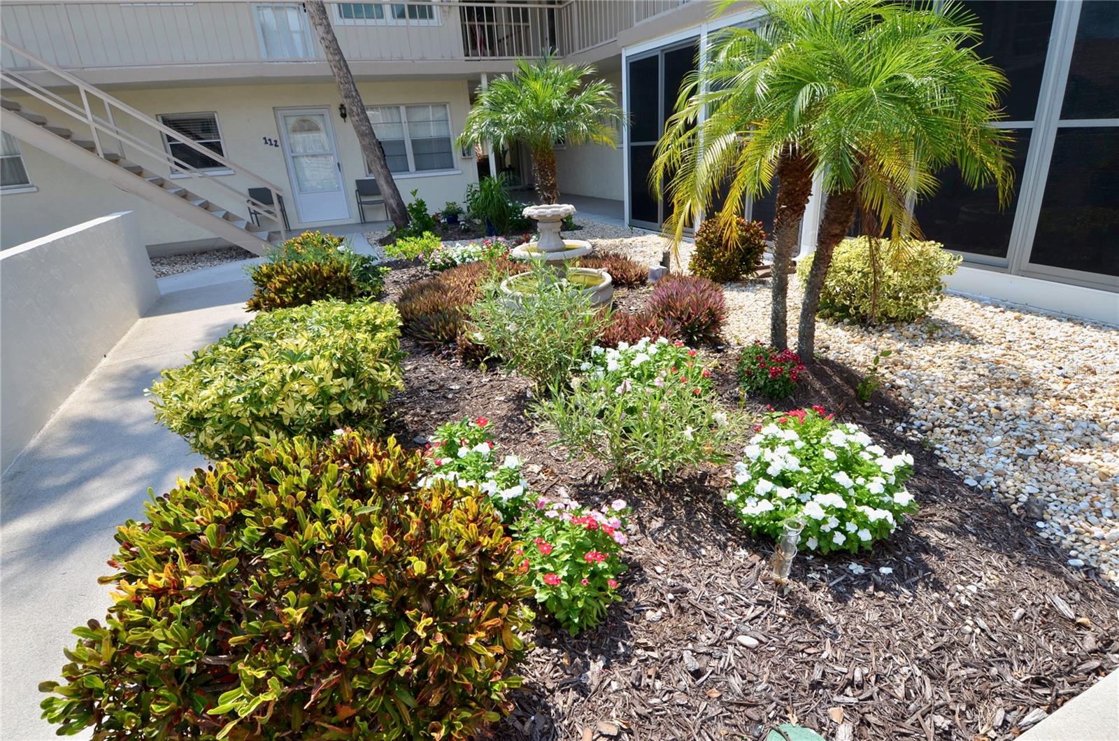 528 BARCELONA AVE #216, VENICE, FL, 34285