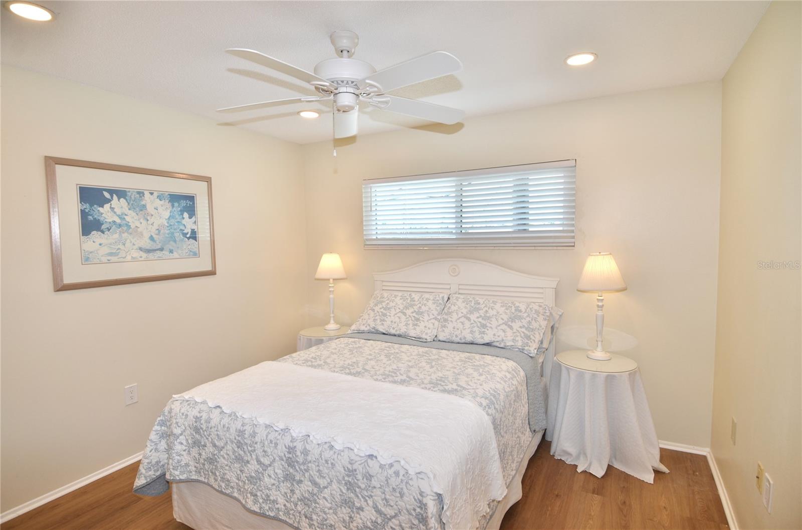 528 BARCELONA AVE #216, VENICE, FL, 34285