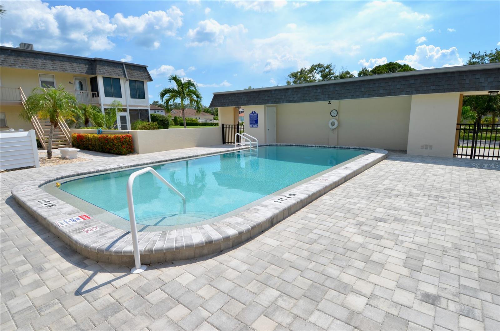 528 BARCELONA AVE #216, VENICE, FL, 34285