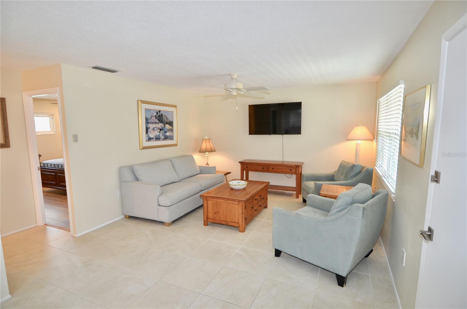 528 BARCELONA AVE #216, VENICE, FL, 34285