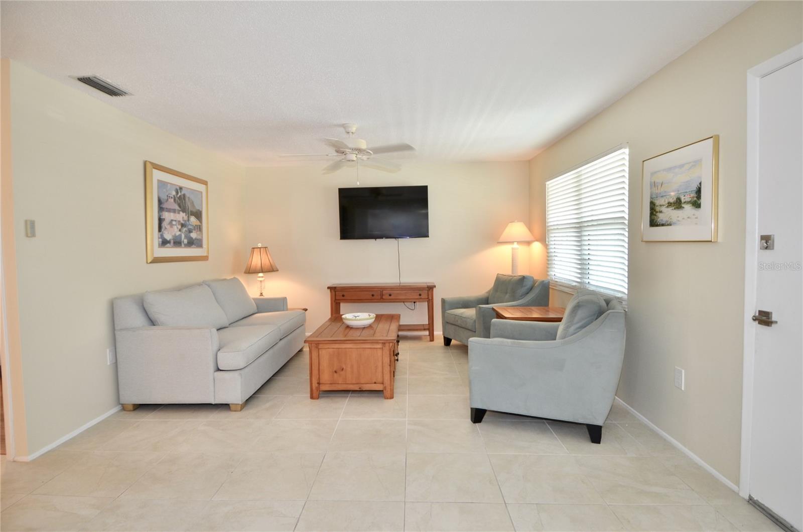 528 BARCELONA AVE #216, VENICE, FL, 34285