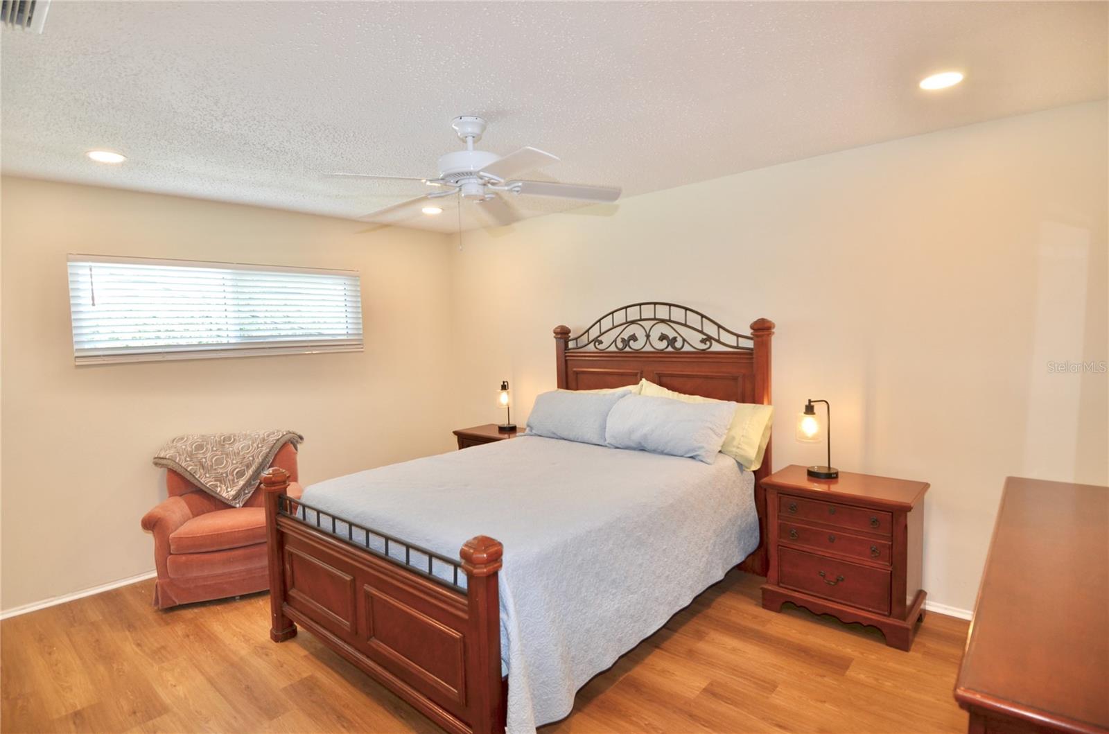 528 BARCELONA AVE #216, VENICE, FL, 34285