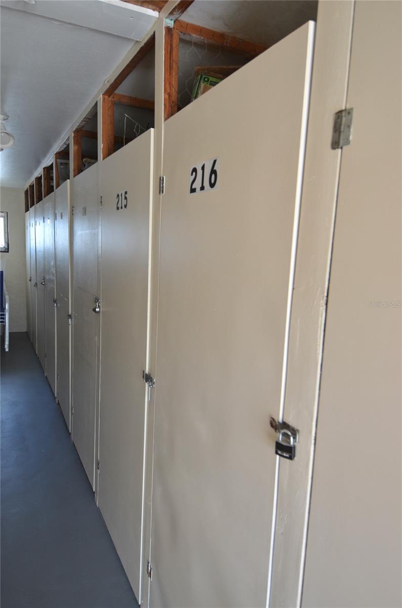 528 BARCELONA AVE #216, VENICE, FL, 34285