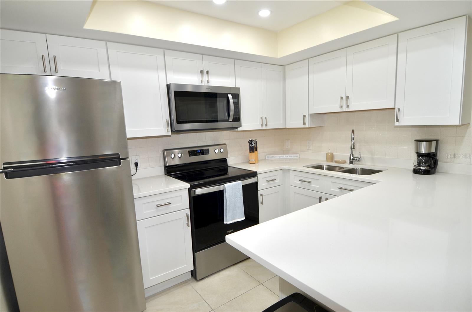 528 BARCELONA AVE #216, VENICE, FL, 34285