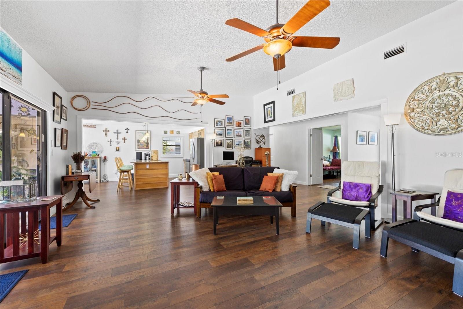 1983 SETON DR, CLEARWATER, FL, 33763