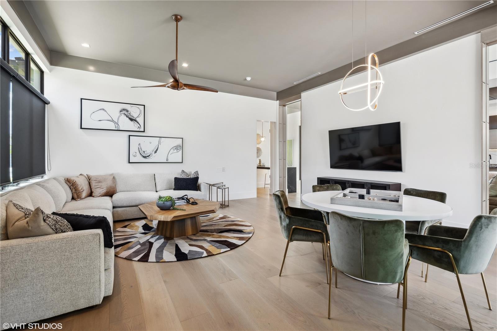 TB8401290 Property Photo