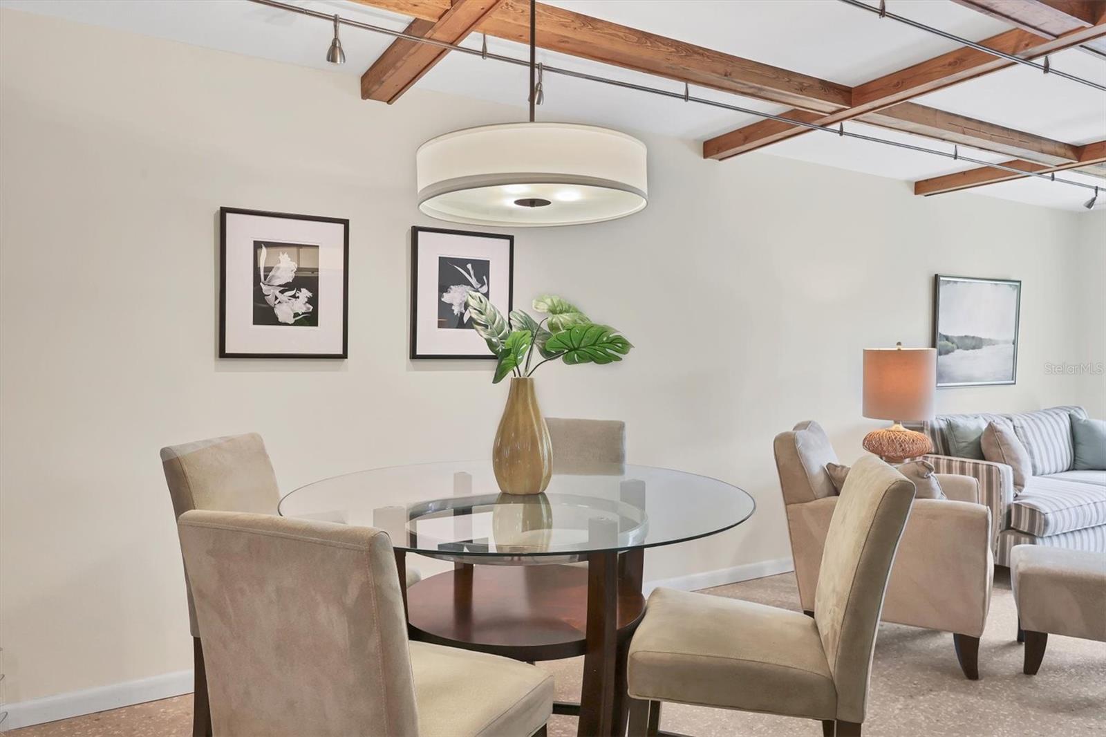 1650 PINE TREE LN #105, SARASOTA, FL, 34236