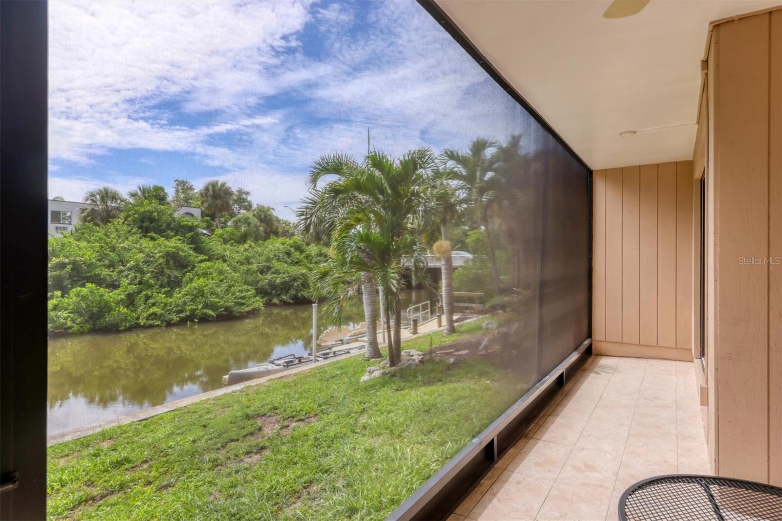 1650 PINE TREE LN #105, SARASOTA, FL, 34236