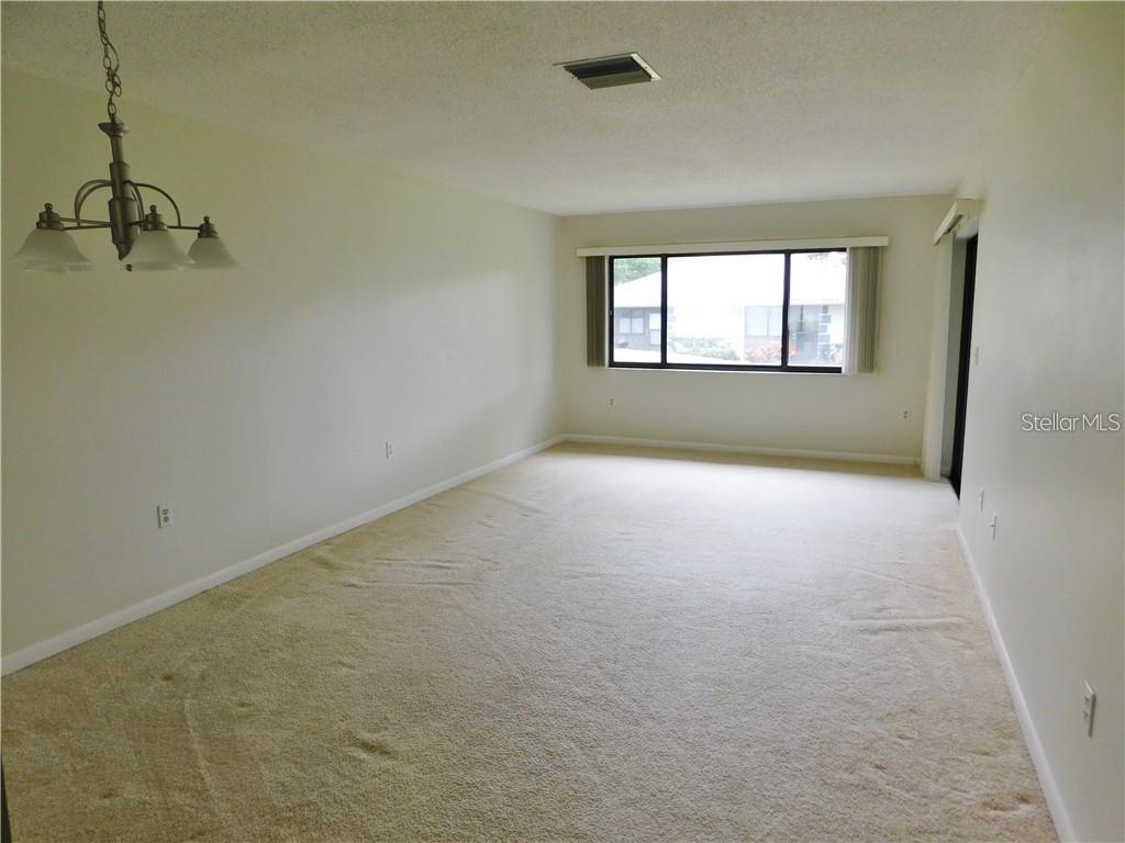 2733 COUNTRYSIDE BLVD #107, CLEARWATER, FL, 33761