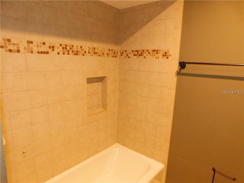 2733 COUNTRYSIDE BLVD #107, CLEARWATER, FL, 33761