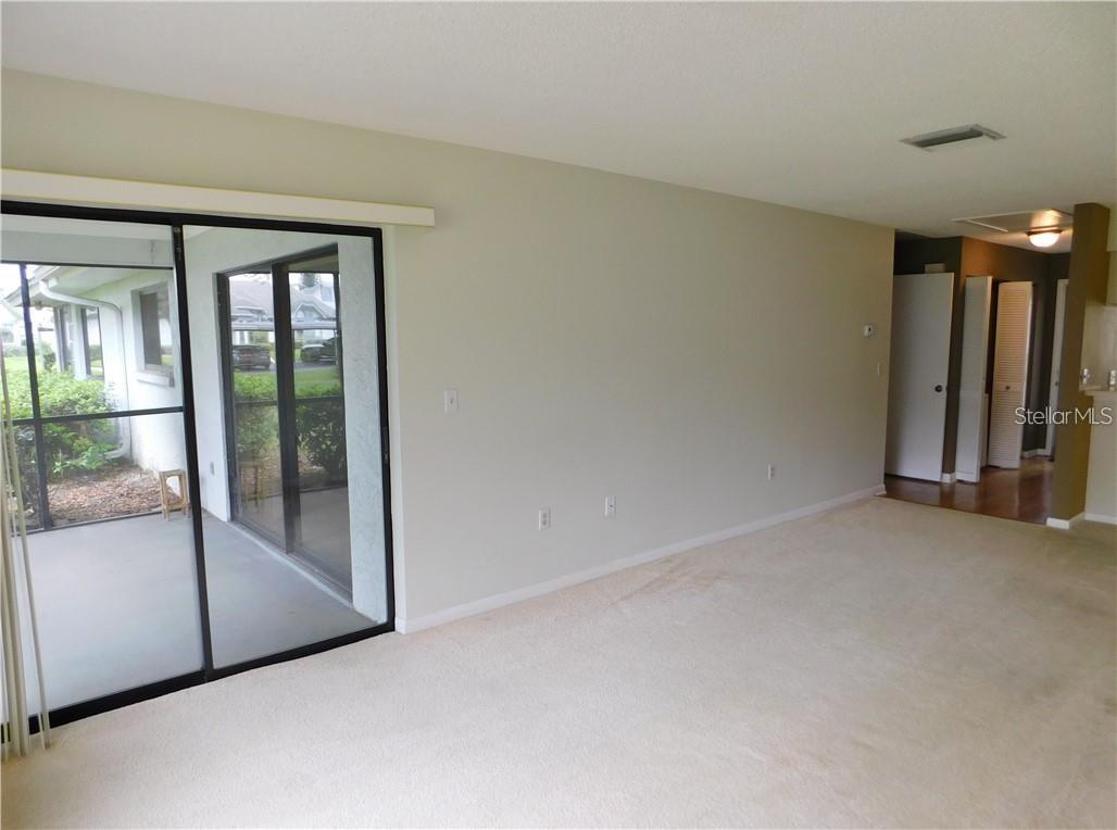 2733 COUNTRYSIDE BLVD #107, CLEARWATER, FL, 33761