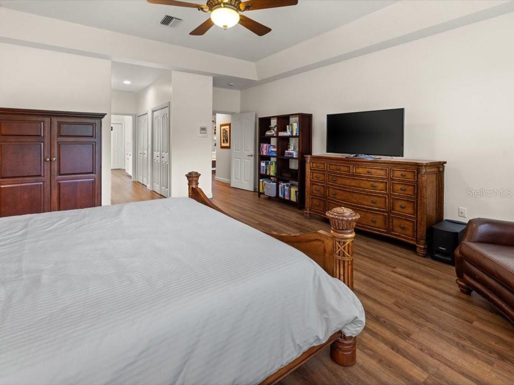 2518 DICK WILSON DR, SARASOTA, FL, 34240