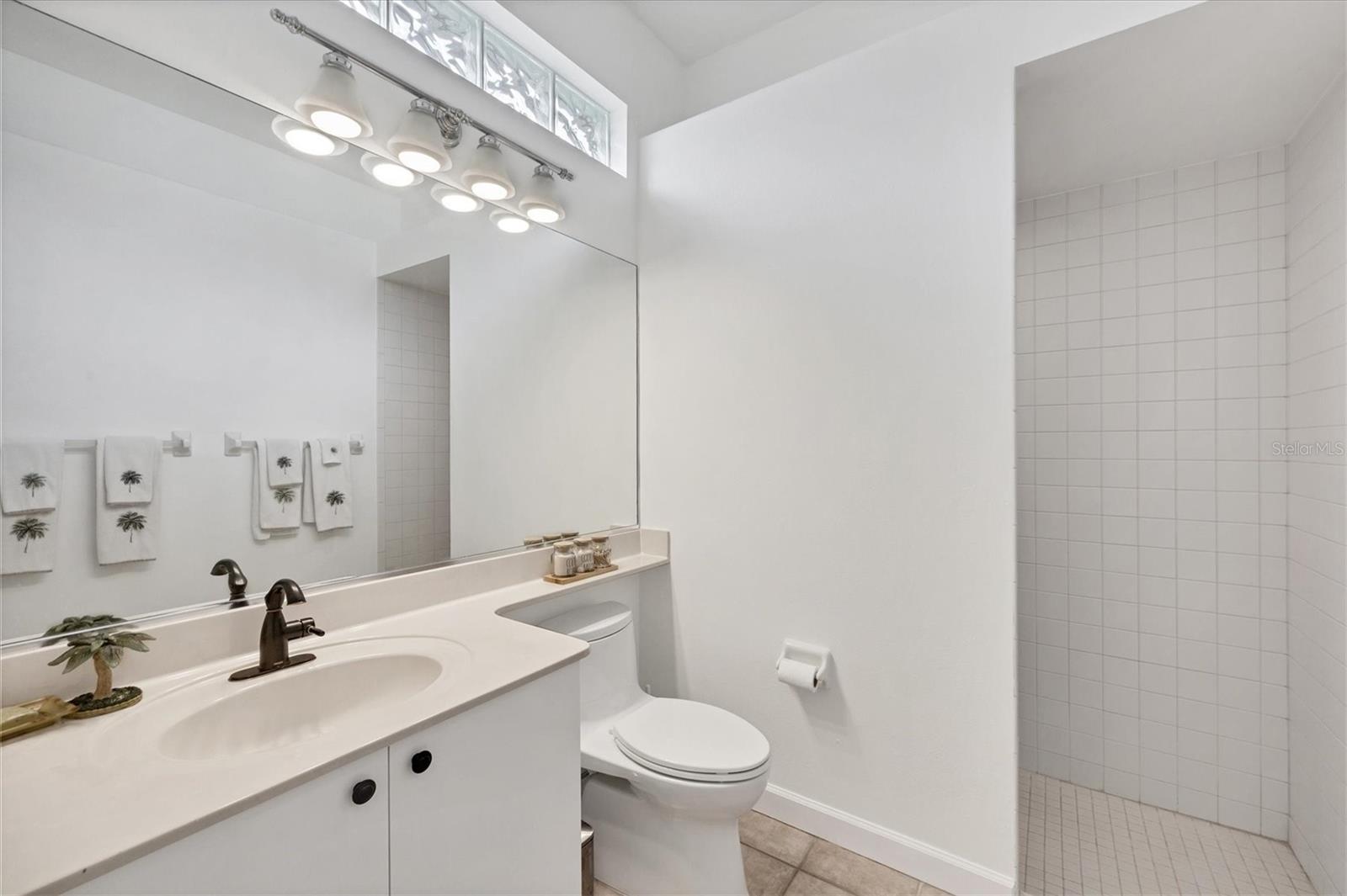 2518 DICK WILSON DR, SARASOTA, FL, 34240