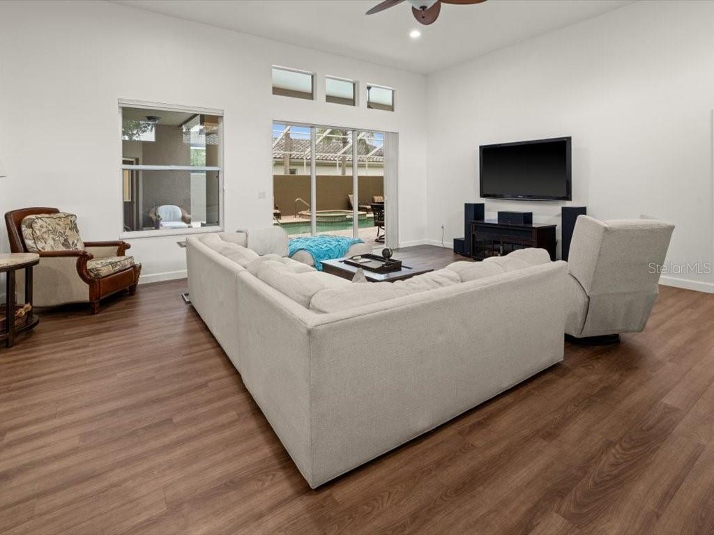 2518 DICK WILSON DR, SARASOTA, FL, 34240