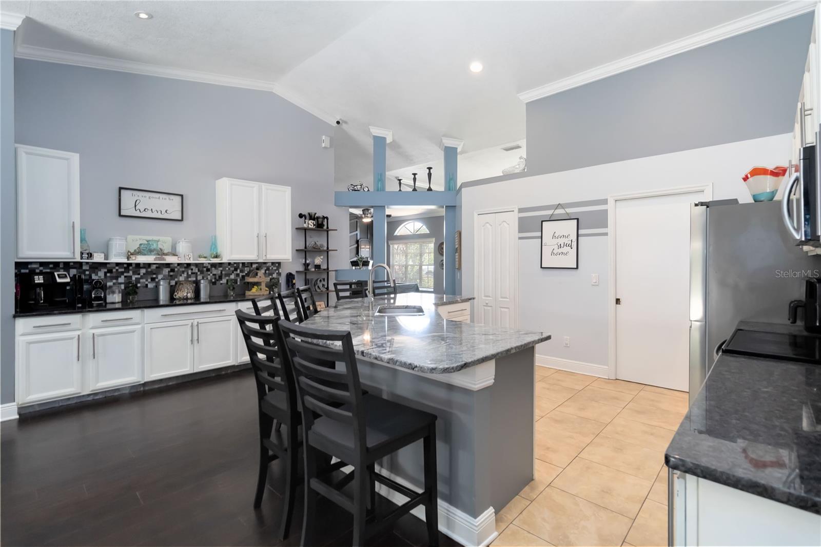 4021 EAGLE FEATHER DR, ORLANDO, FL, 32829