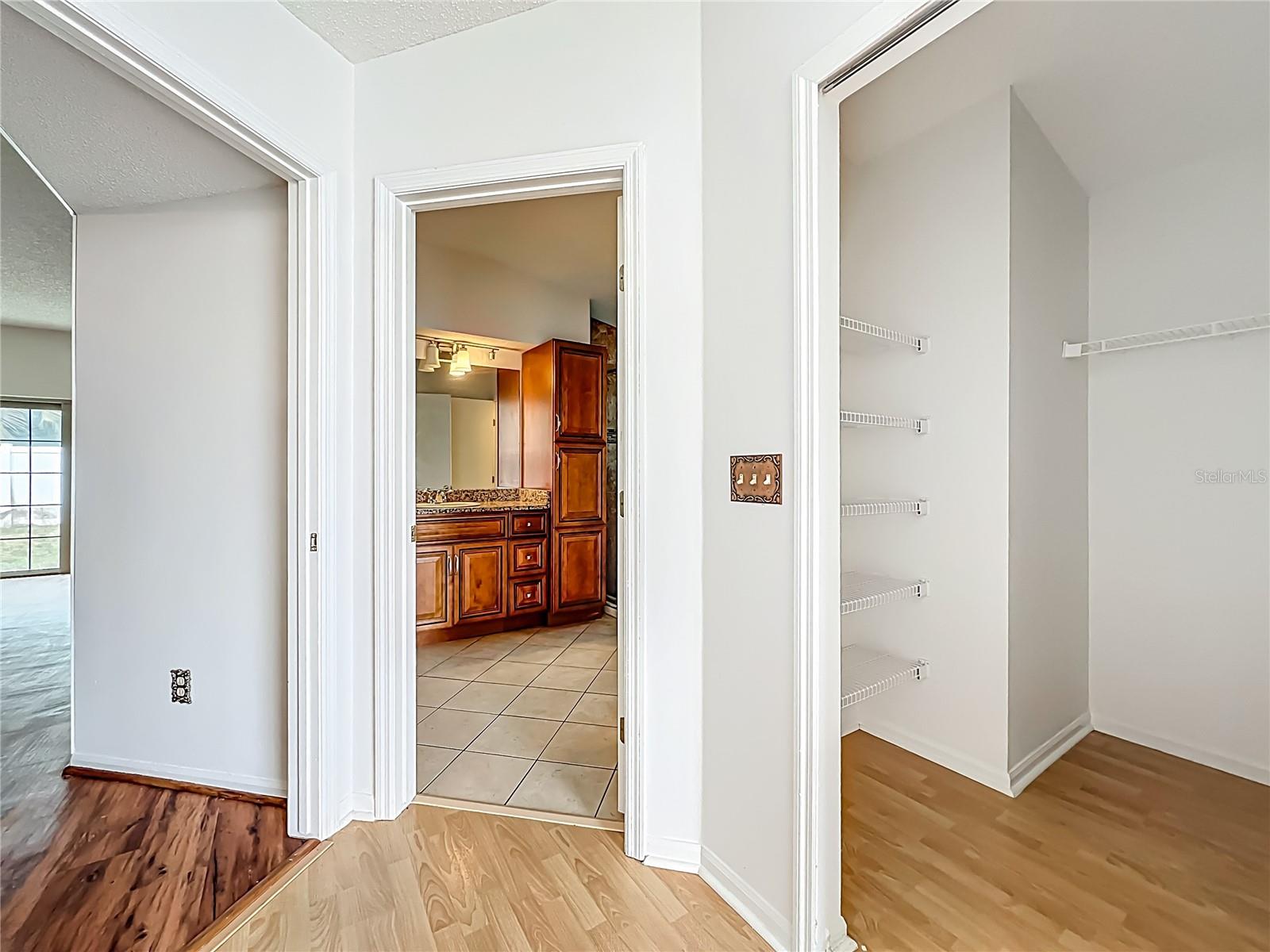 1131 TYLER LAKE CIR, ORLANDO, FL, 32839