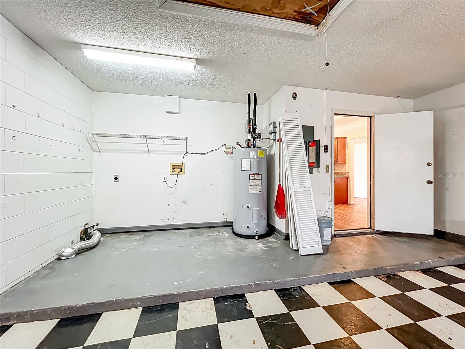 1131 TYLER LAKE CIR, ORLANDO, FL, 32839