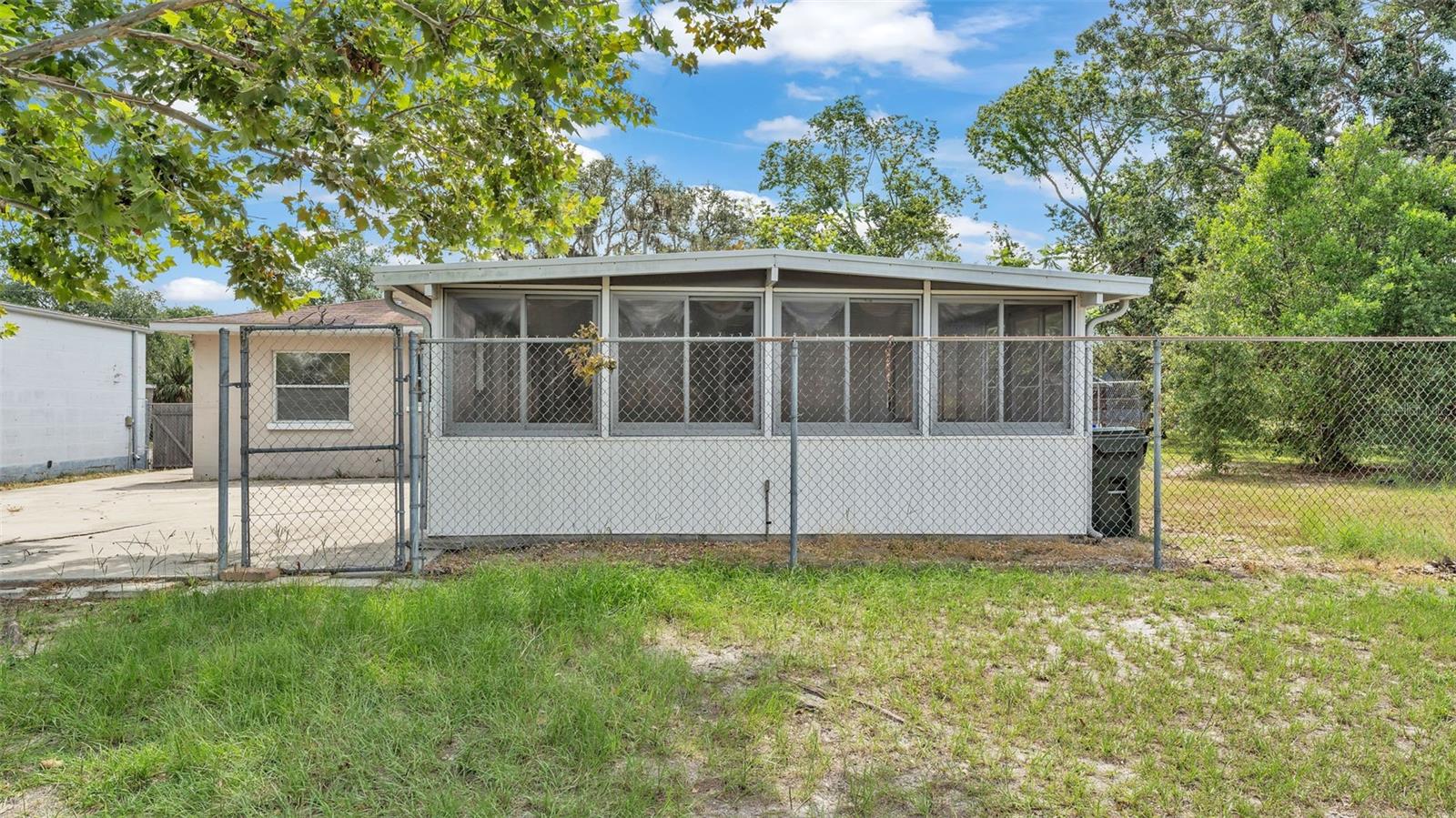 712 N GARY RD, LAKELAND, FL, 33801