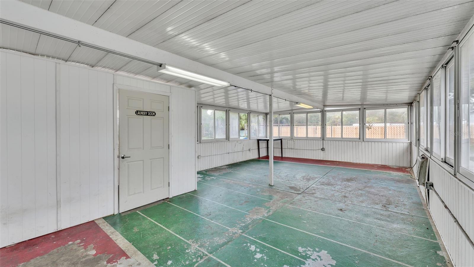 712 N GARY RD, LAKELAND, FL, 33801