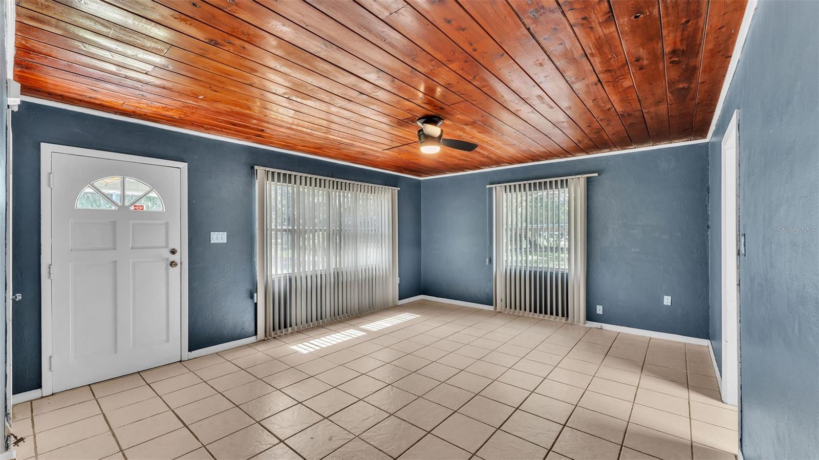 712 N GARY RD, LAKELAND, FL, 33801