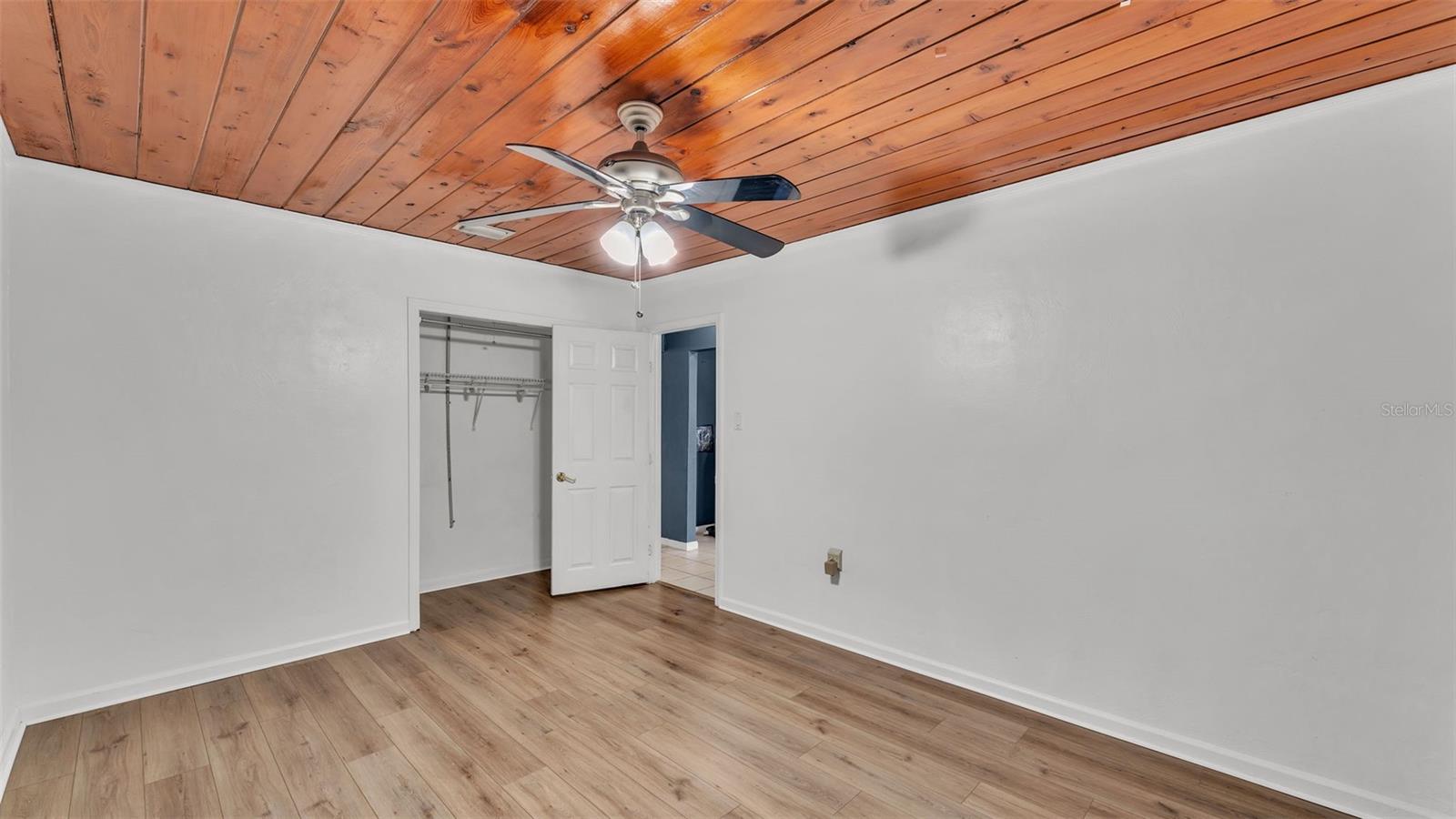 712 N GARY RD, LAKELAND, FL, 33801