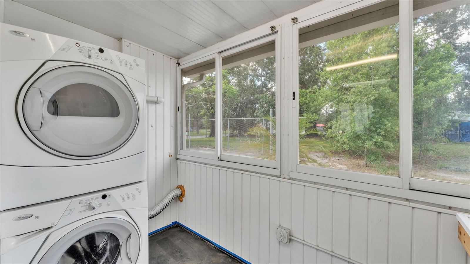 712 N GARY RD, LAKELAND, FL, 33801